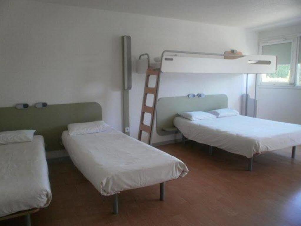 Ibis Budget Tarbes Exterior photo